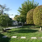 Le Repos Marin Nyaraló